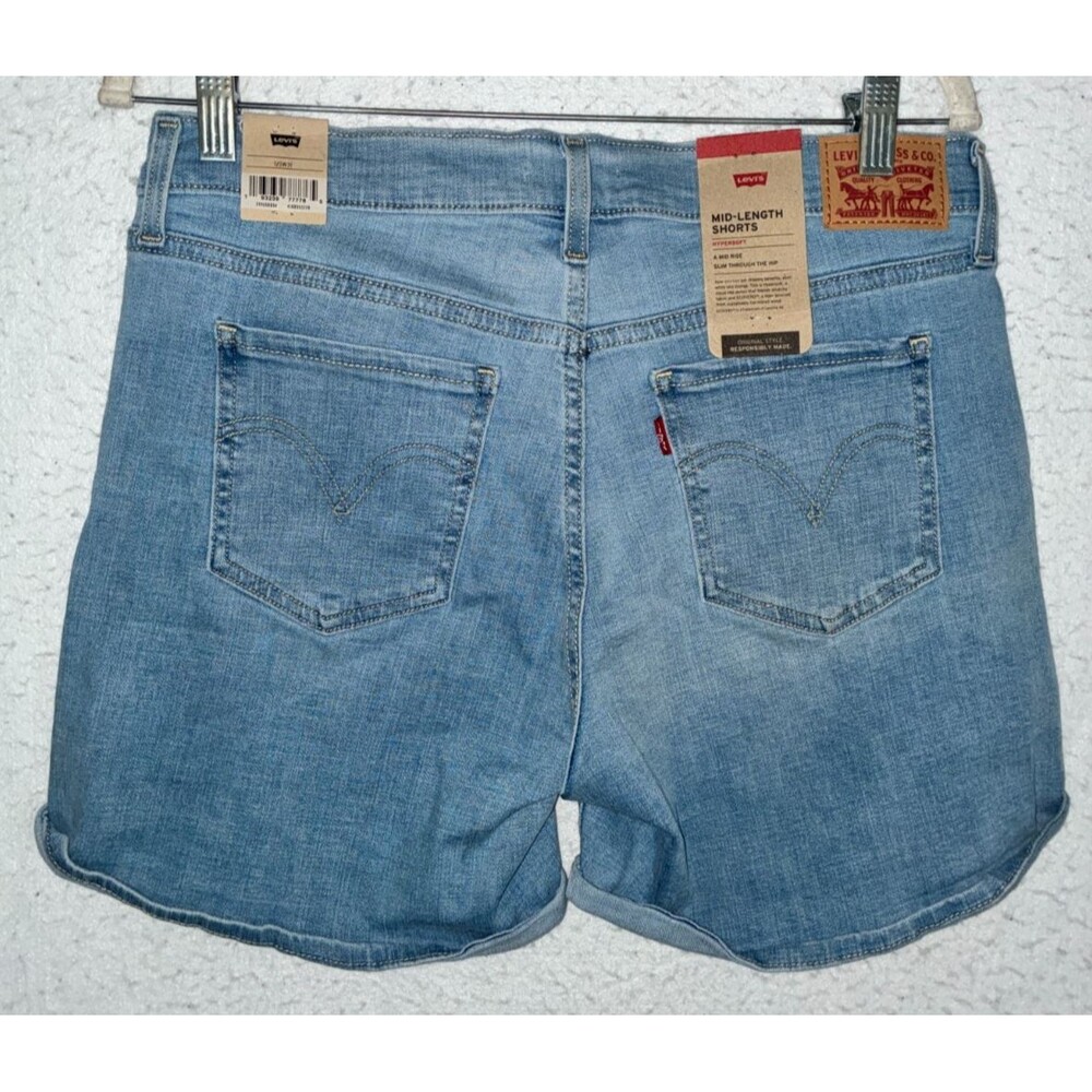 Levis Mid Length Women’s Hypersoft Mid Rise Shorts Light Wash Size 12 W 31 slim